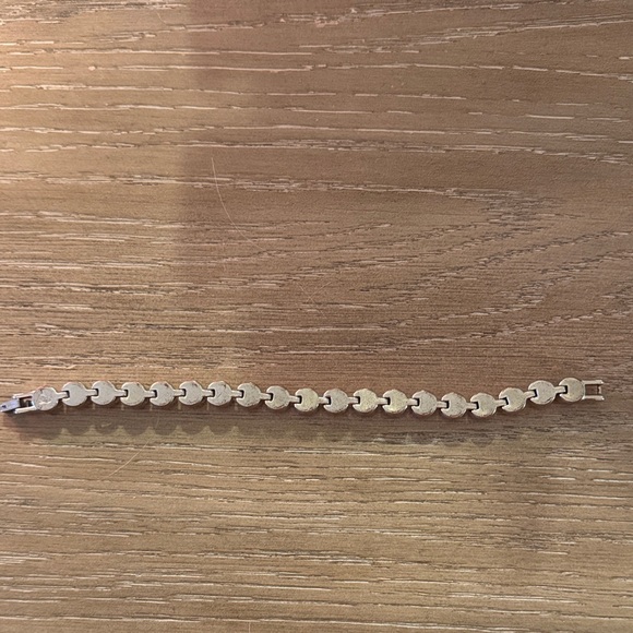 Touchstone crystal clear stone bracelet - Picture 2 of 5